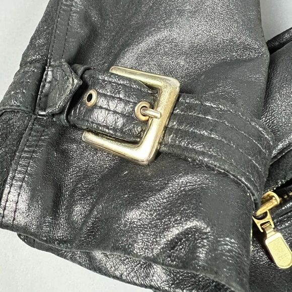 Danier Genuine Leather Waist-Cinch Coat - Picture 11 of 16